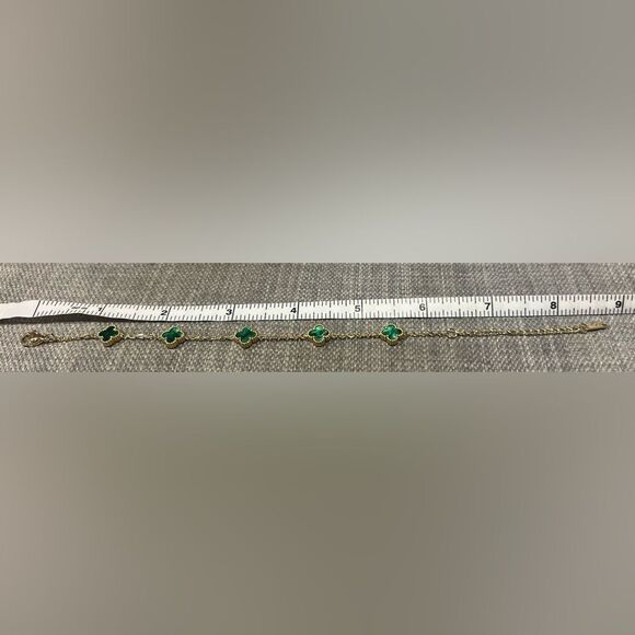 Women's green small clover bracelet‎ gold plated with lobster claw 5 clovers - Picture 10 of 10